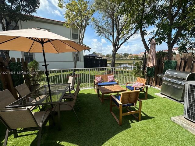 3 of 40 - 7940 Nw 108th Place, Doral, FL