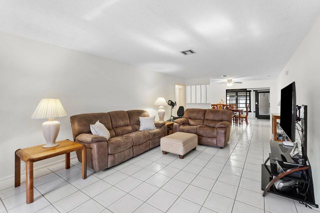 3 of 18 - 4903 Equestrian Circle #a, Boynton Beach, FL
