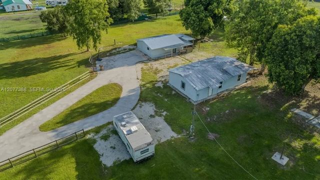 2 of 19 - 1659 Crescent Avenue, , FL