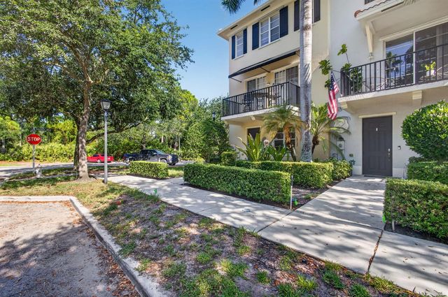2 of 36 - 169 Cat Rock Lane, Jupiter, FL