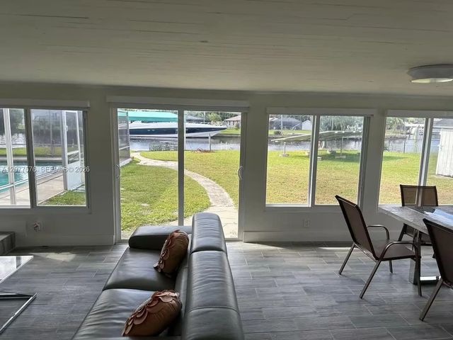 3 of 32 - 13319 Marquette Boulevard, Fort Myers, FL