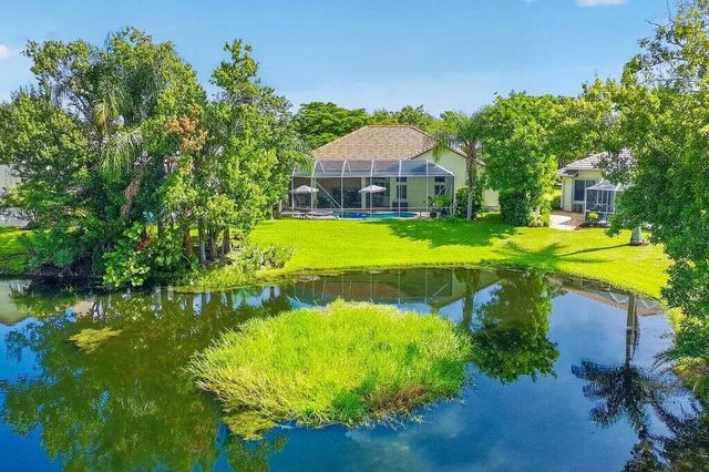 3 of 32 - 913 Sw Lighthouse Drive, Palm City, FL