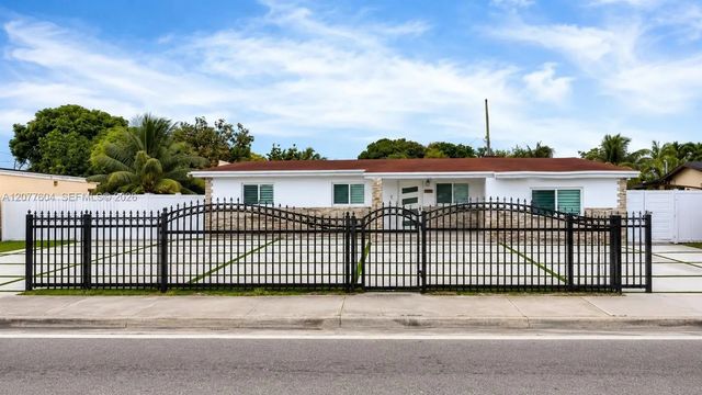 8410 Nw 32nd Avenue, Miami