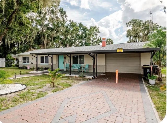 1409 N Lake Reedy, Frostproof