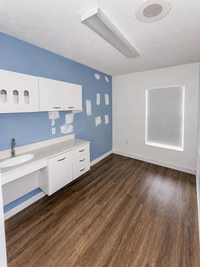 5 of 9 - 1215 S 25th Street S, Fort Pierce, FL