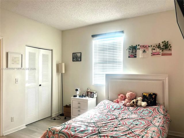 4 of 7 - 1210 Sorrento Drive, Weston, FL
