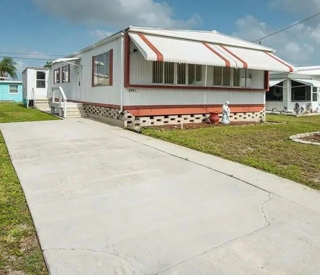 8933 Cypress Street, Boynton Beach