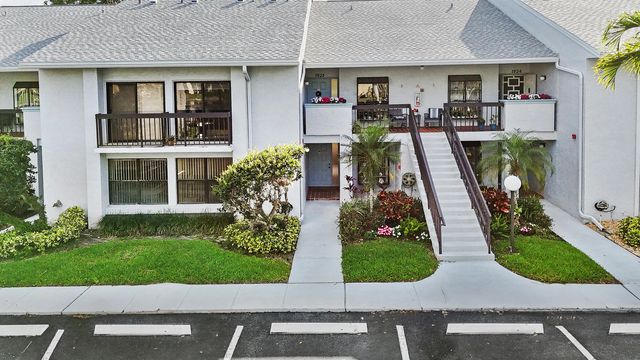 5186 Golfview Court #1913, Delray Beach