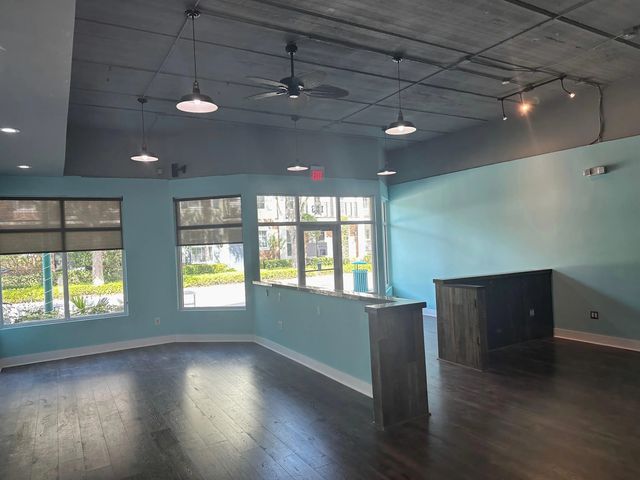4 of 10 - 325 Ne 2nd Avenue #103, Delray Beach, FL