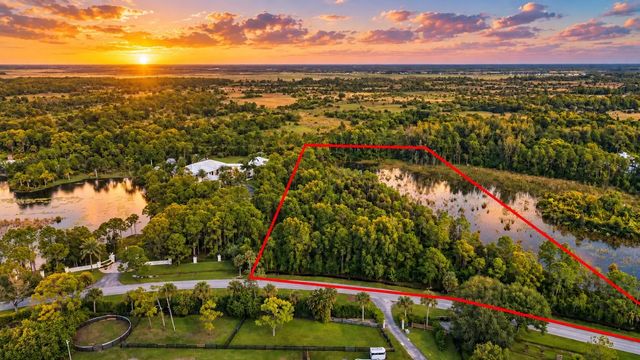 2524 Se Ranch Acres Circle, Jupiter