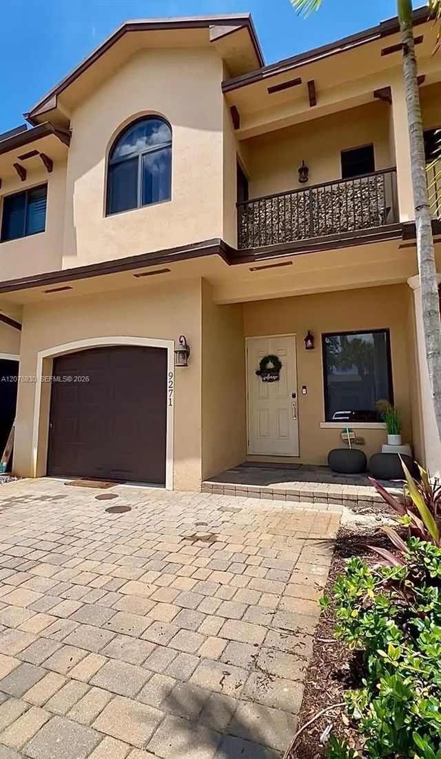 9271 Nw 16th Street, Pembroke Pines