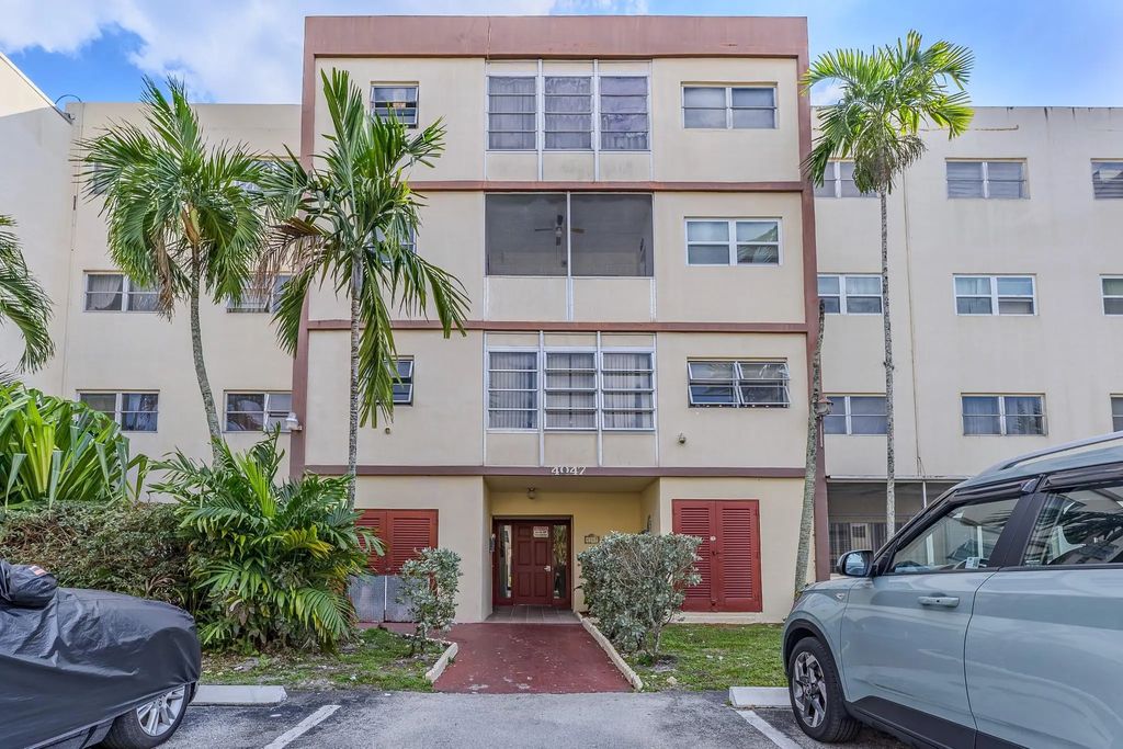 4047 Nw 16th Street #307, Lauderhill