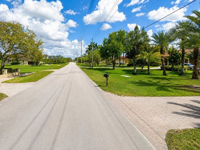3 of 6 - 12465 Sw 20th Street, Davie, FL