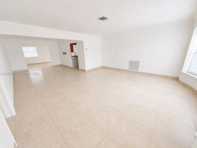 3 of 17 - 3710 N 54th Avenue, Hollywood, FL