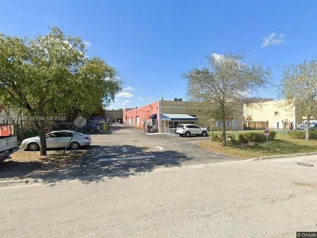 13690 Sw 142nd Avenue #33, Miami