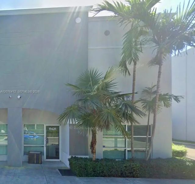 11421 Nw 122nd Street, Medley