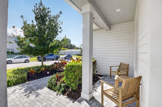 3 of 46 - 6710 Pointe Of Woods Drive, West Palm Beach, FL