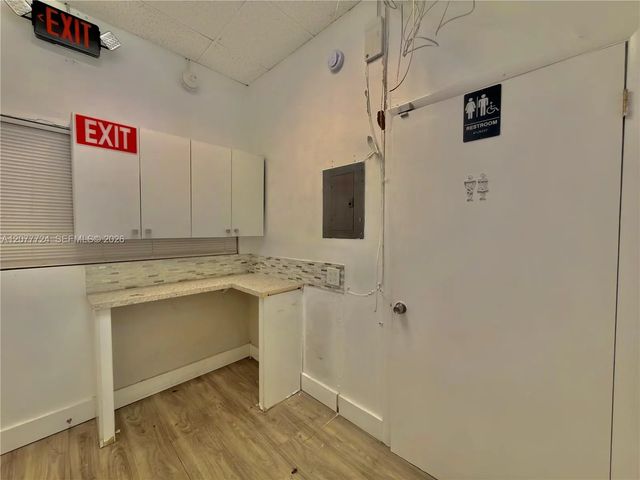 4 of 5 - 5323 Sw 8th Street, Coral Gables, FL