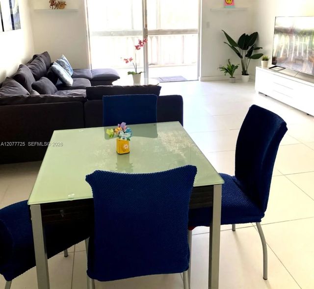 3 of 17 - 610 Ne 12th Avenue #308, Hallandale Beach, FL