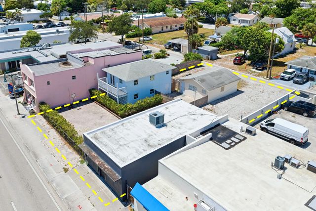 2 of 30 - 523 N Dixie Highway, Lake Worth Beach, FL