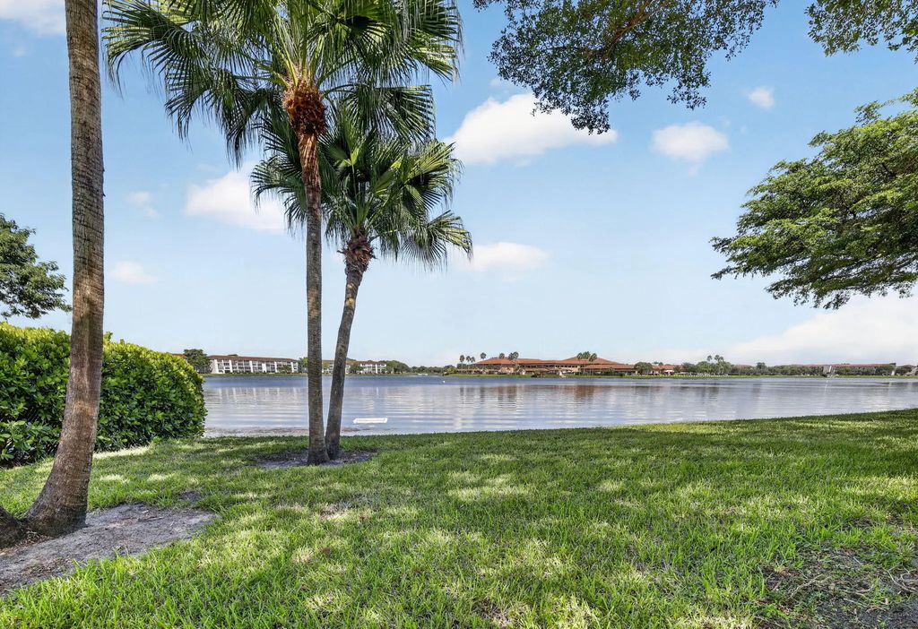 1500 Sw 131st Avenue #410n, Pembroke Pines