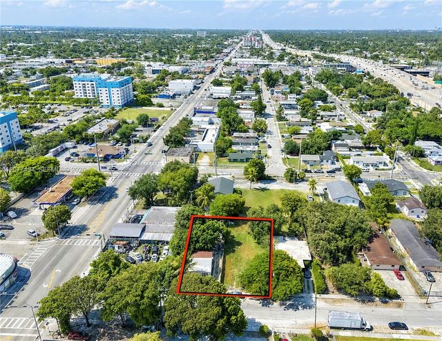 2 of 4 - 649 Nw 65th Street, Miami, FL