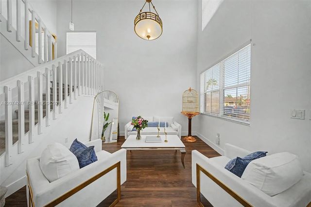 3 of 28 - 13868 Sw 38th Terrace, Miami, FL