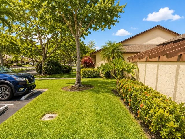 3 of 20 - 10829 Nw 30th Place #221, Sunrise, FL