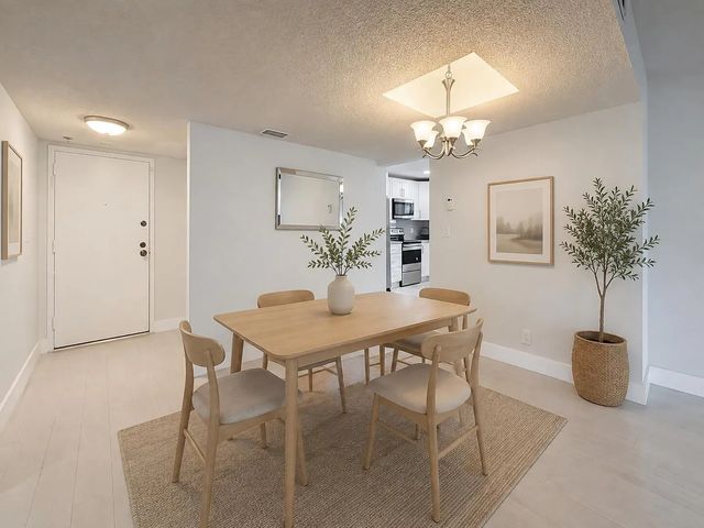 4 of 48 - 16300 Golf Club Road #201, Weston, FL