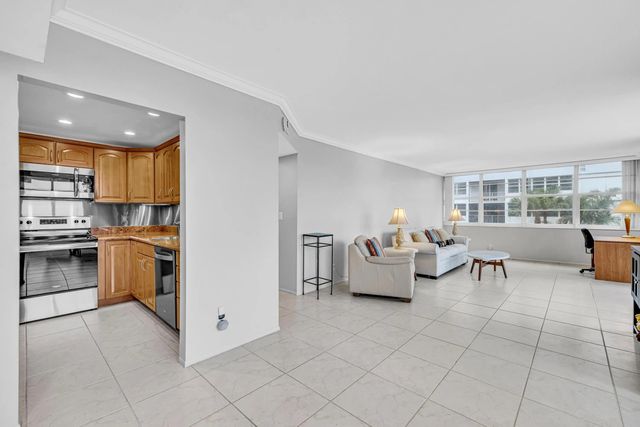 4 of 33 - 1170 N Federal Highway #312, Fort Lauderdale, FL
