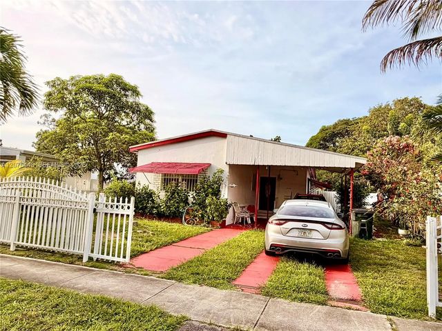 2 of 2 - 1440 Ne 136th Street, North Miami, FL