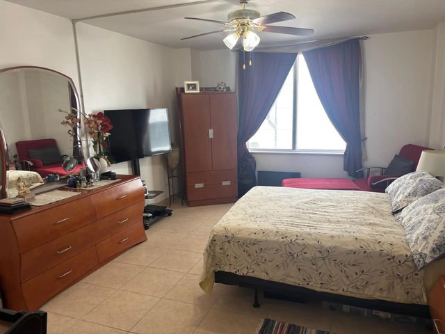 3 of 9 - 3725 S Ocean Drive #409, Hollywood, FL