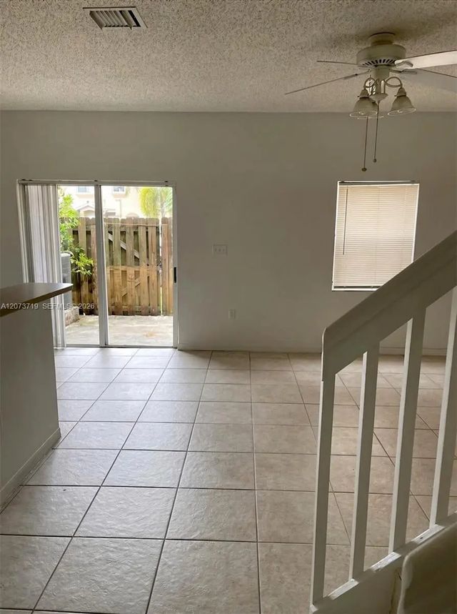 5 of 20 - 2357 Se 23rd Drive #2357, Homestead, FL