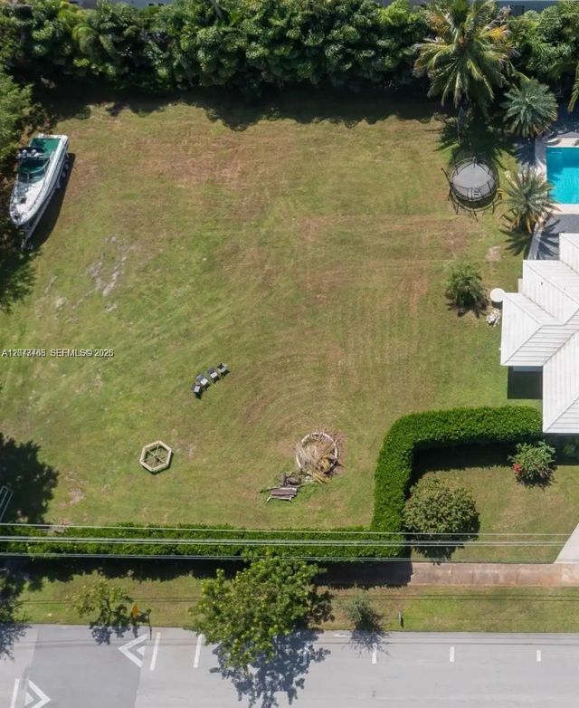2 of 3 - 412 Ne 2nd Street, Pompano Beach, FL