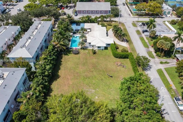 3 of 3 - 412 Ne 2nd Street, Pompano Beach, FL