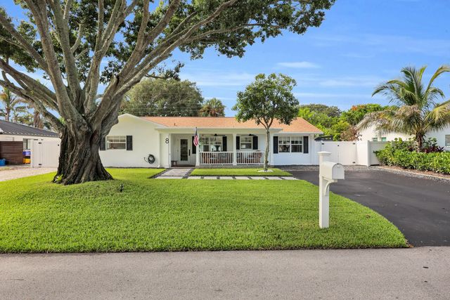 8 Windsor Road W, Jupiter