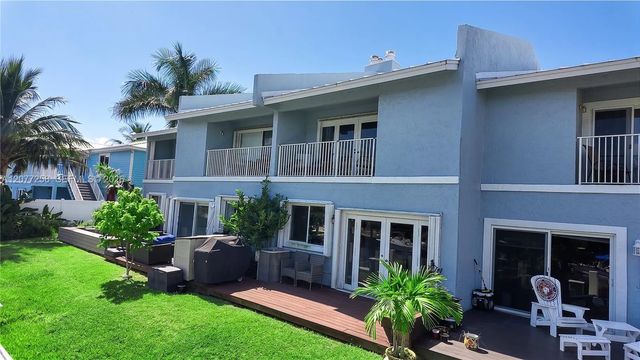 2119 Ne 44th Street, Lighthouse Point