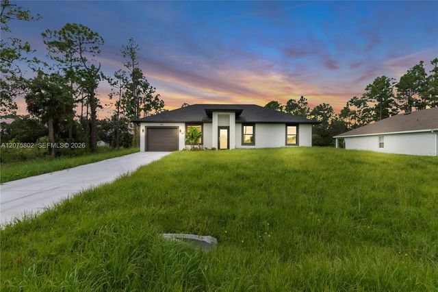 457 Woodman Drive, Lehigh Acres