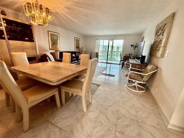 5 of 19 - 141 Se 3rd Avenue #402, Dania Beach, FL