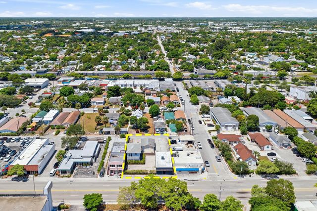 2 of 30 - 527 N Dixie Highway, Lake Worth Beach, FL