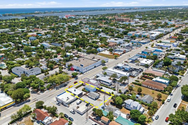 3 of 30 - 527 N Dixie Highway, Lake Worth Beach, FL