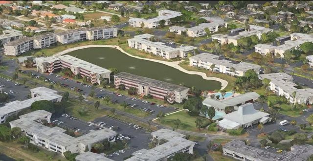 2 of 21 - 2668 Garden Drive N #311, Lake Worth, FL