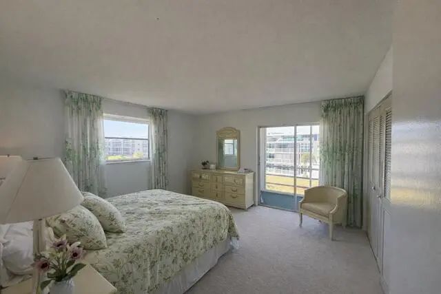 5 of 21 - 2668 Garden Drive N #311, Lake Worth, FL