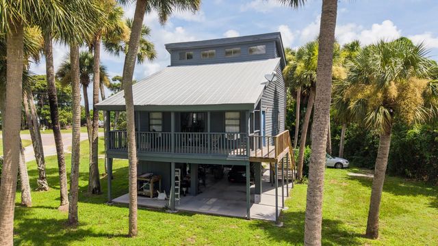 1017 Sabal Palm Drive, Okeechobee