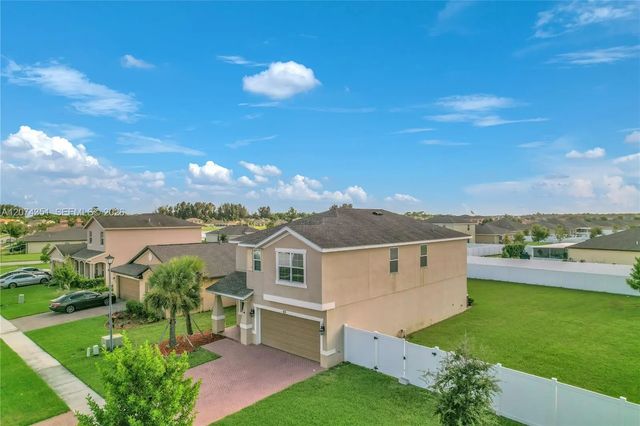 2 of 57 - 831 Bent Creek Drive, Fort Pierce, FL