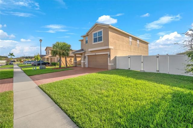 4 of 57 - 831 Bent Creek Drive, Fort Pierce, FL