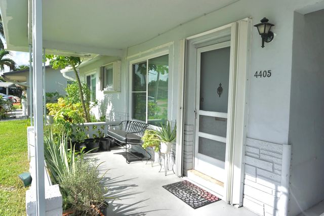 2 of 26 - 4405 Nw 48th Avenue, Tamarac, FL