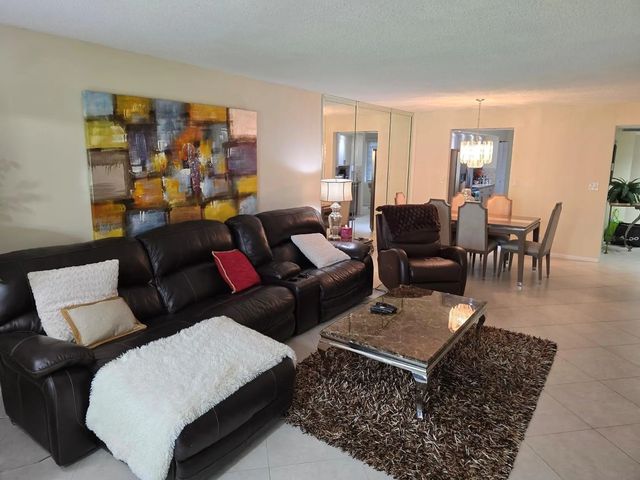 1501 Cayman Way #k2, Coconut Creek