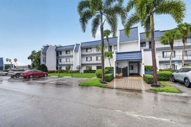 4483 Luxemburg Court #103, Lake Worth
