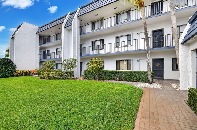3 of 66 - 4483 Luxemburg Court #103, Lake Worth, FL